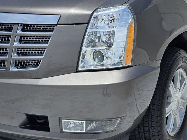 used 2013 Cadillac Escalade car, priced at $17,700