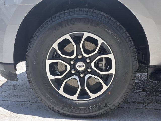 used 2024 Ford Expedition car, priced at $53,990