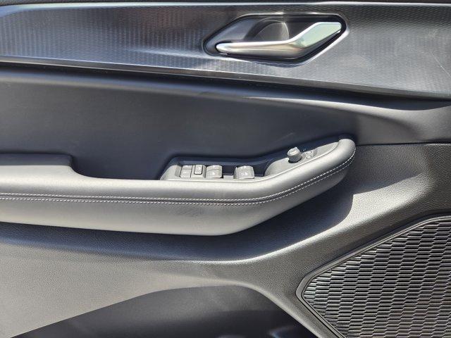 new 2025 Jeep Grand Cherokee car, priced at $42,120