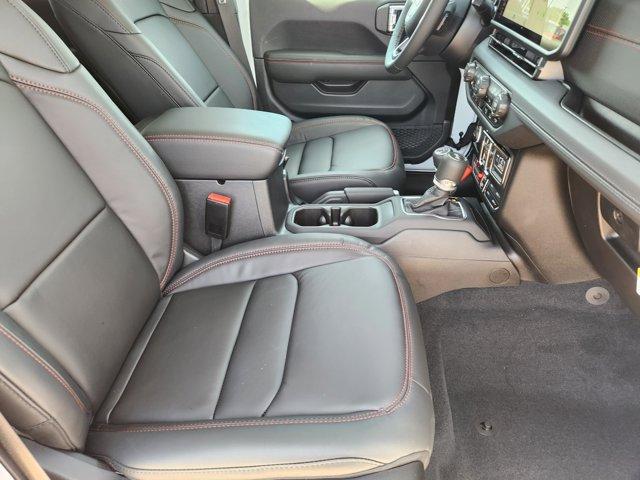 new 2025 Jeep Wrangler car, priced at $60,207