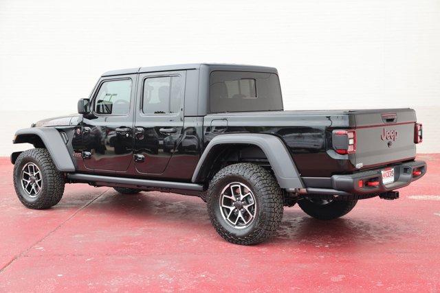 new 2024 Jeep Gladiator car, priced at $57,394