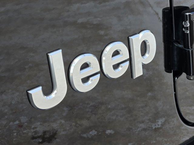 used 2018 Jeep Wrangler Unlimited car, priced at $25,985