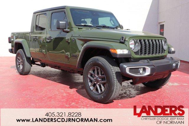 new 2024 Jeep Gladiator car, priced at $38,935