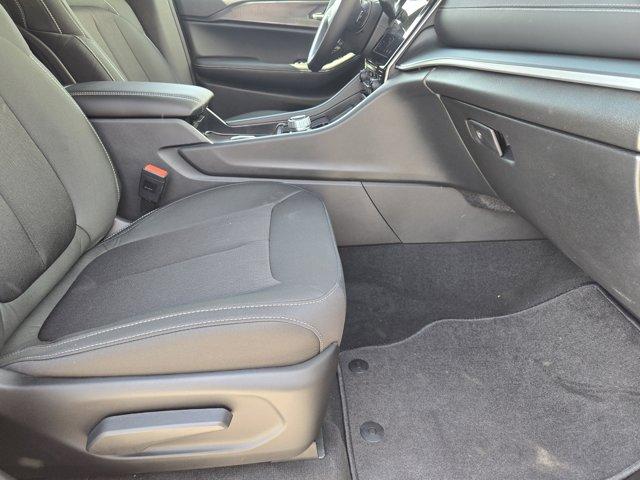 new 2025 Jeep Grand Cherokee car, priced at $36,665