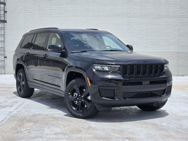 new 2025 Jeep Grand Cherokee L car, priced at $46,712