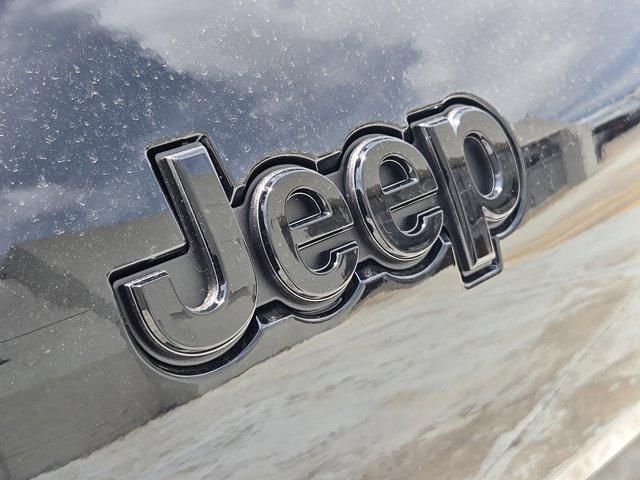 new 2025 Jeep Grand Cherokee L car, priced at $46,712