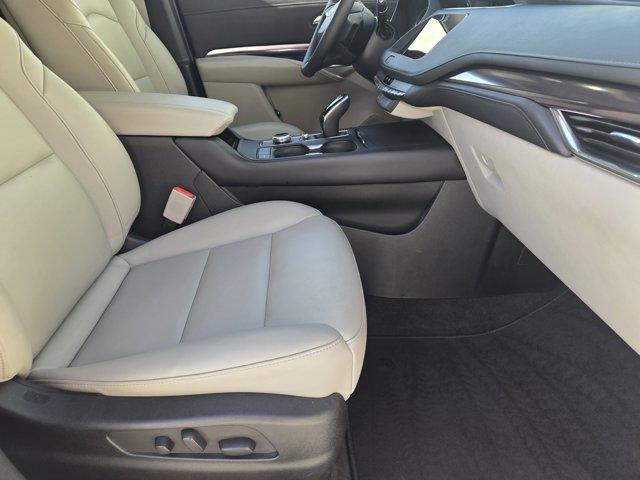 used 2022 Cadillac XT4 car, priced at $25,900