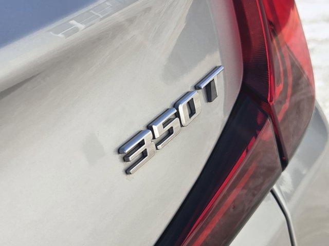 used 2022 Cadillac XT4 car, priced at $25,900