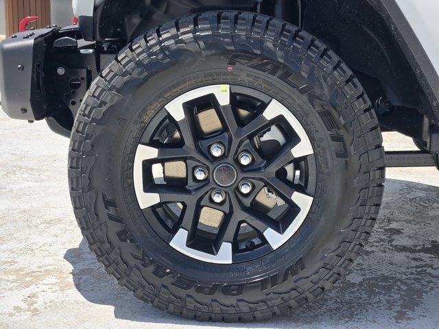 new 2025 Jeep Gladiator car, priced at $55,920