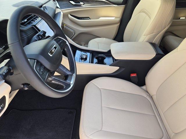 new 2025 Jeep Grand Cherokee L car, priced at $54,035