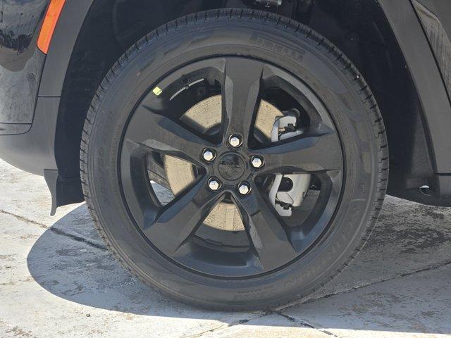 new 2025 Jeep Grand Cherokee L car, priced at $54,035