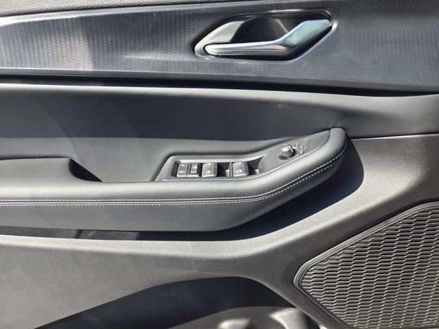 new 2025 Jeep Grand Cherokee car, priced at $36,070