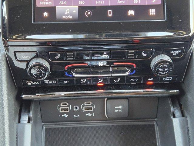 new 2025 Jeep Grand Cherokee car, priced at $36,070