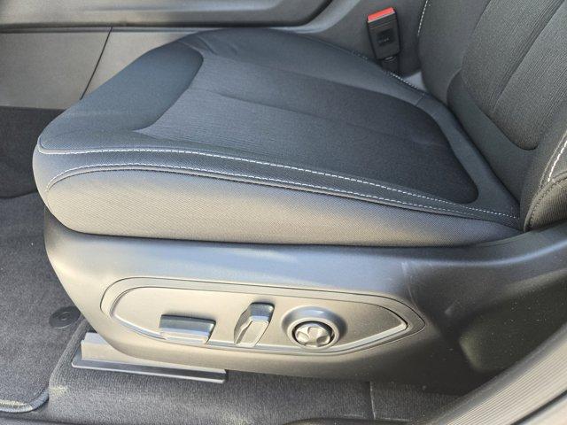 new 2025 Jeep Grand Cherokee car, priced at $36,070