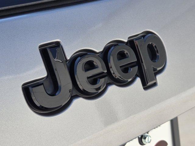 used 2021 Jeep Cherokee car, priced at $16,599