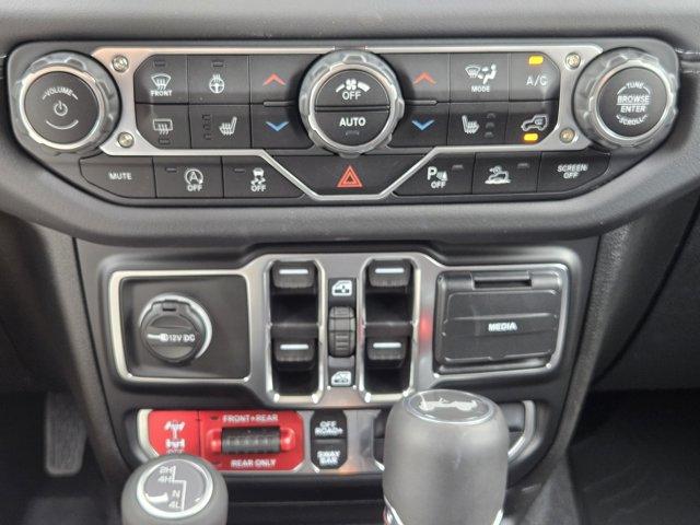 new 2025 Jeep Wrangler car, priced at $60,802
