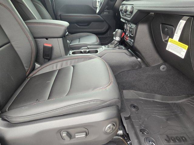 new 2025 Jeep Wrangler car, priced at $60,802