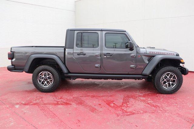 new 2024 Jeep Gladiator car, priced at $50,299