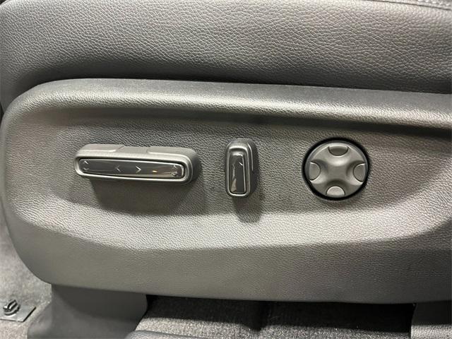 new 2026 Honda Odyssey car, priced at $44,655