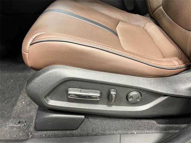 new 2025 Honda Pilot car, priced at $54,575