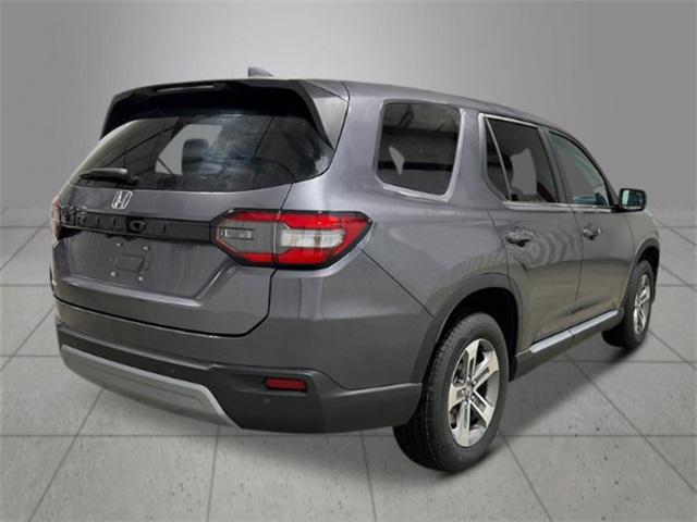 new 2025 Honda Pilot car, priced at $47,095