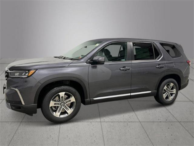 new 2025 Honda Pilot car, priced at $47,095