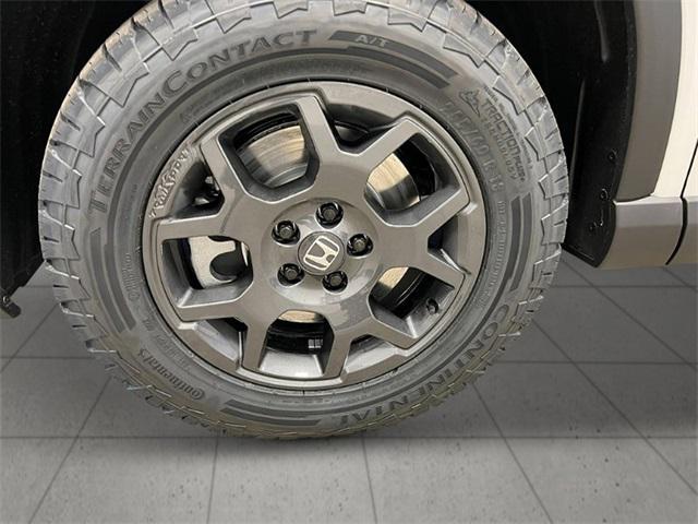 new 2025 Honda Pilot car, priced at $51,350