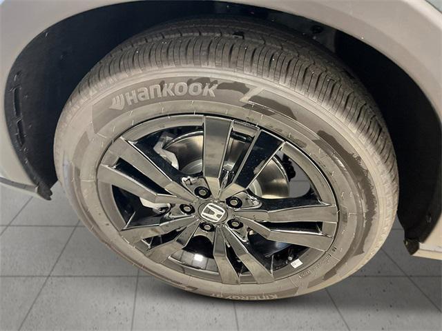 new 2026 Honda HR-V car, priced at $31,405