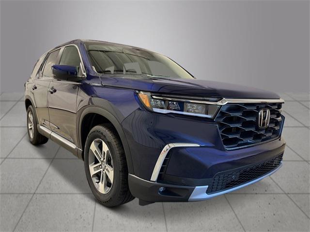 new 2025 Honda Pilot car, priced at $47,095