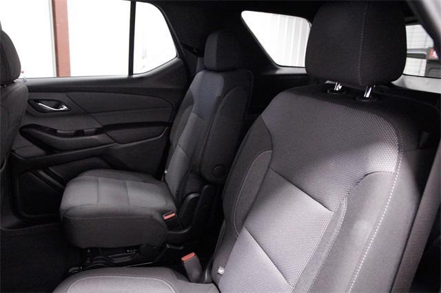 used 2023 Chevrolet Traverse car, priced at $32,073