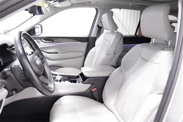used 2022 Jeep Grand Cherokee car, priced at $37,650