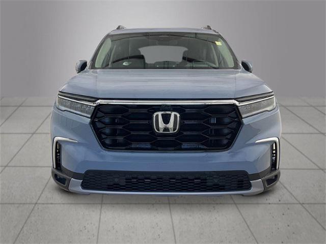 new 2025 Honda Pilot car, priced at $55,760
