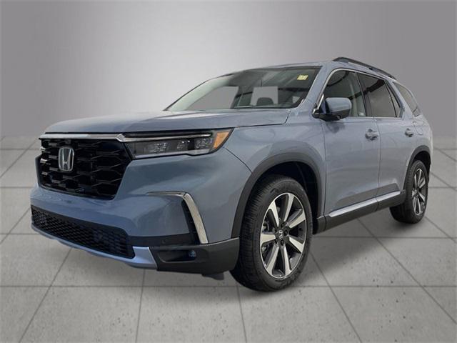 new 2025 Honda Pilot car, priced at $55,760