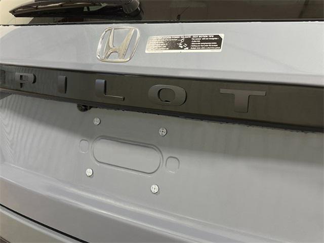 new 2025 Honda Pilot car, priced at $55,760