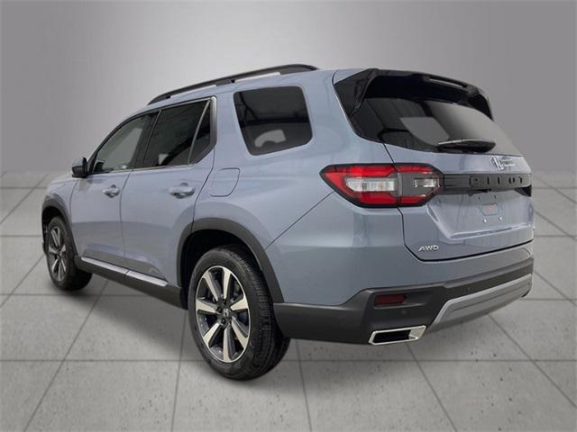 new 2025 Honda Pilot car, priced at $55,760