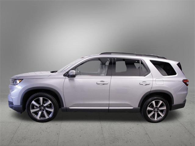 used 2023 Honda Pilot car, priced at $37,499