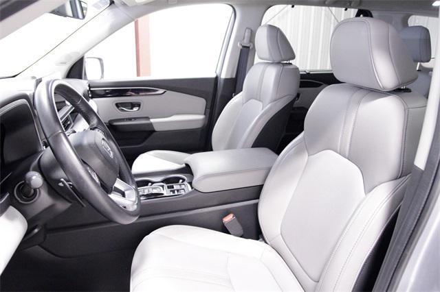used 2023 Honda Pilot car, priced at $37,499