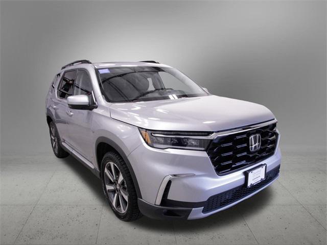 used 2023 Honda Pilot car, priced at $37,499
