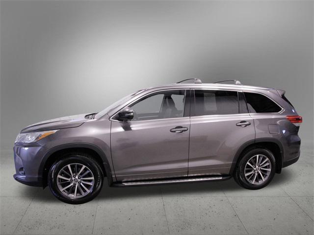 used 2018 Toyota Highlander car, priced at $26,141