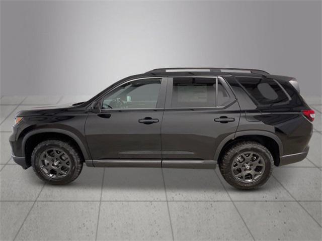 new 2025 Honda Pilot car, priced at $50,895