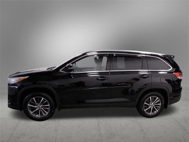 used 2019 Toyota Highlander car, priced at $25,707