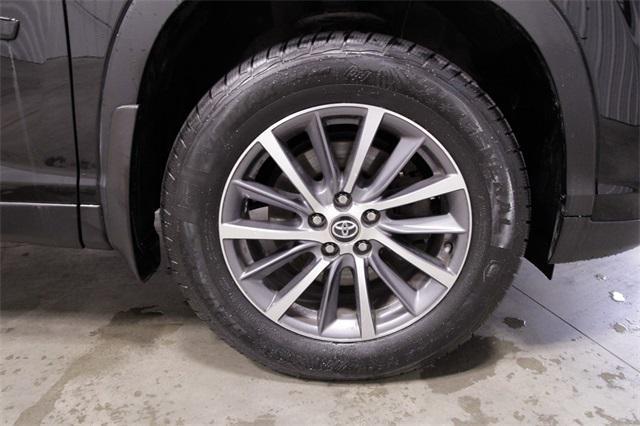 used 2019 Toyota Highlander car, priced at $25,707