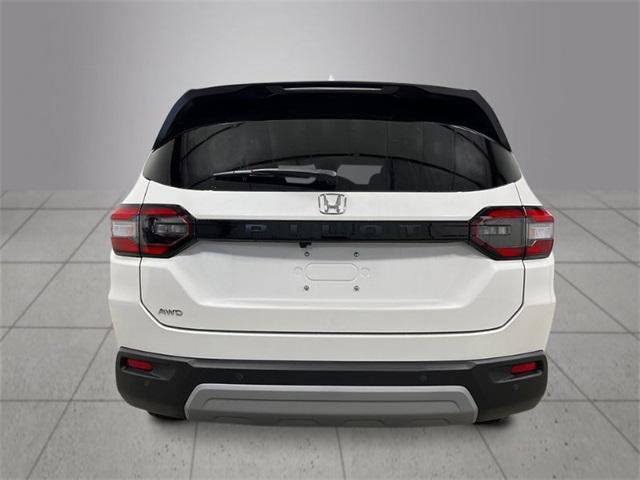 new 2025 Honda Pilot car, priced at $47,550