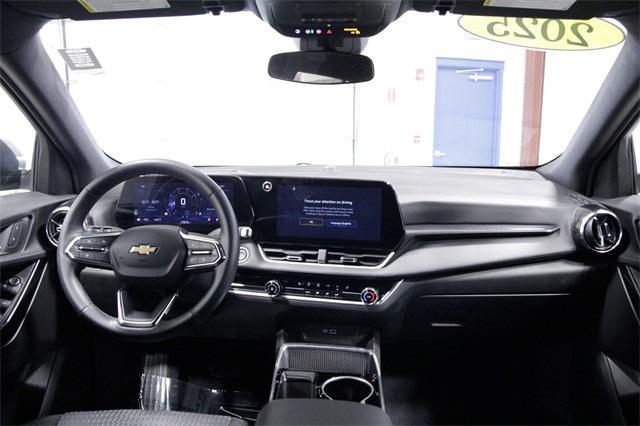 used 2025 Chevrolet Equinox car, priced at $28,609