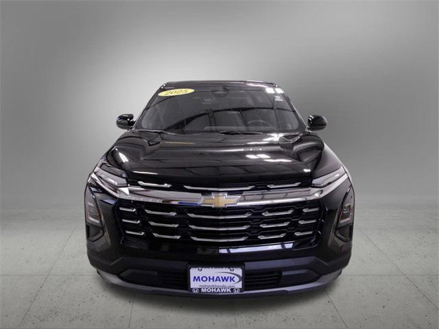 used 2025 Chevrolet Equinox car, priced at $28,609