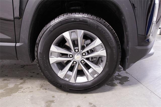 used 2025 Chevrolet Equinox car, priced at $28,609