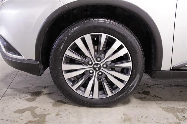 used 2020 Mitsubishi Outlander car, priced at $17,043