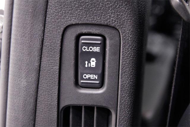 used 2023 Honda Odyssey car, priced at $40,243