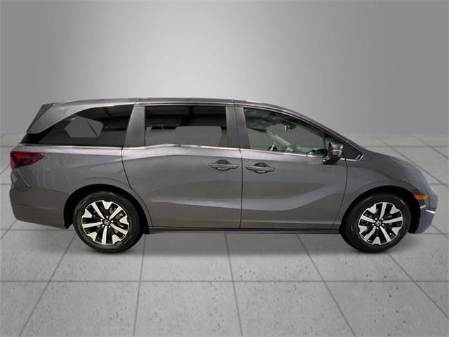 new 2026 Honda Odyssey car, priced at $44,290