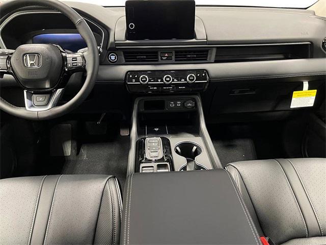 new 2025 Honda Pilot car, priced at $55,030